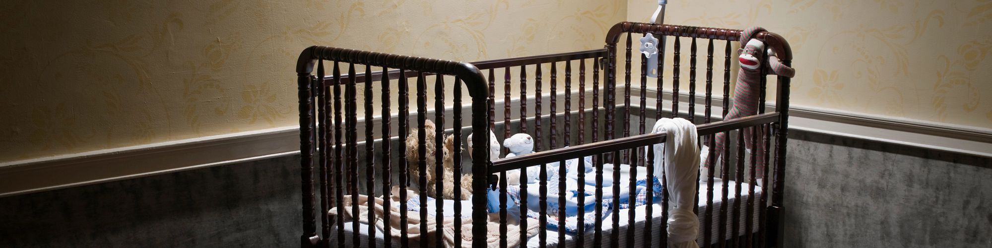 Baby crib