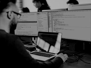 web-design-3-frameworks-desmax490-98ab