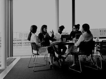 Business people in deep dialogue