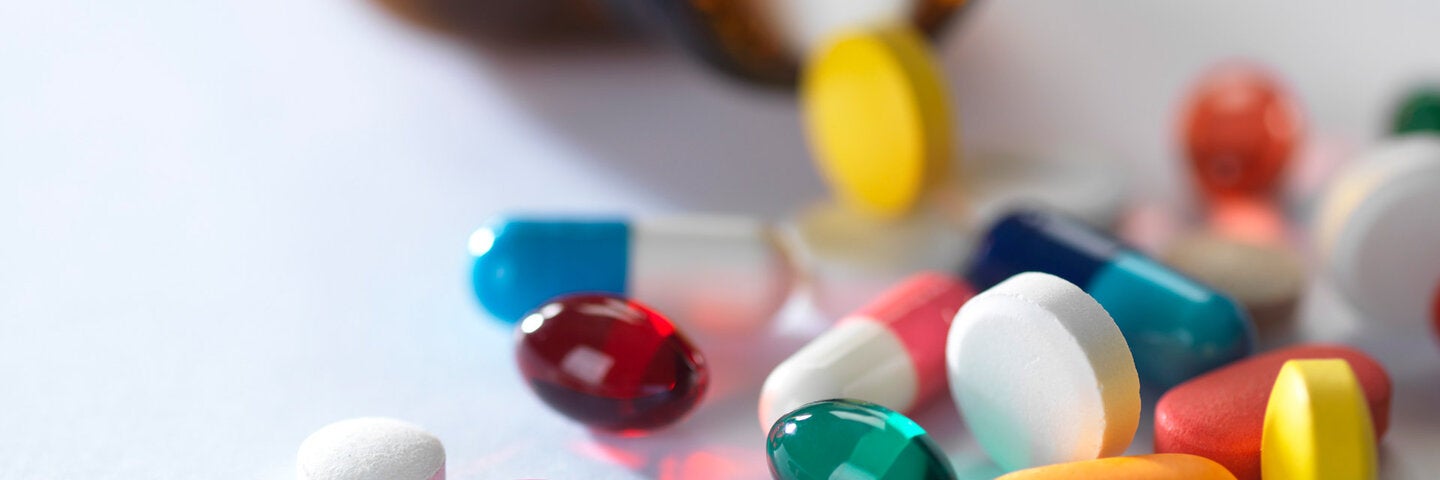 organic-reactions-and-pharmaceuticals-chemxl14d