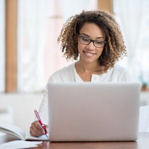 Woman on laptop. 